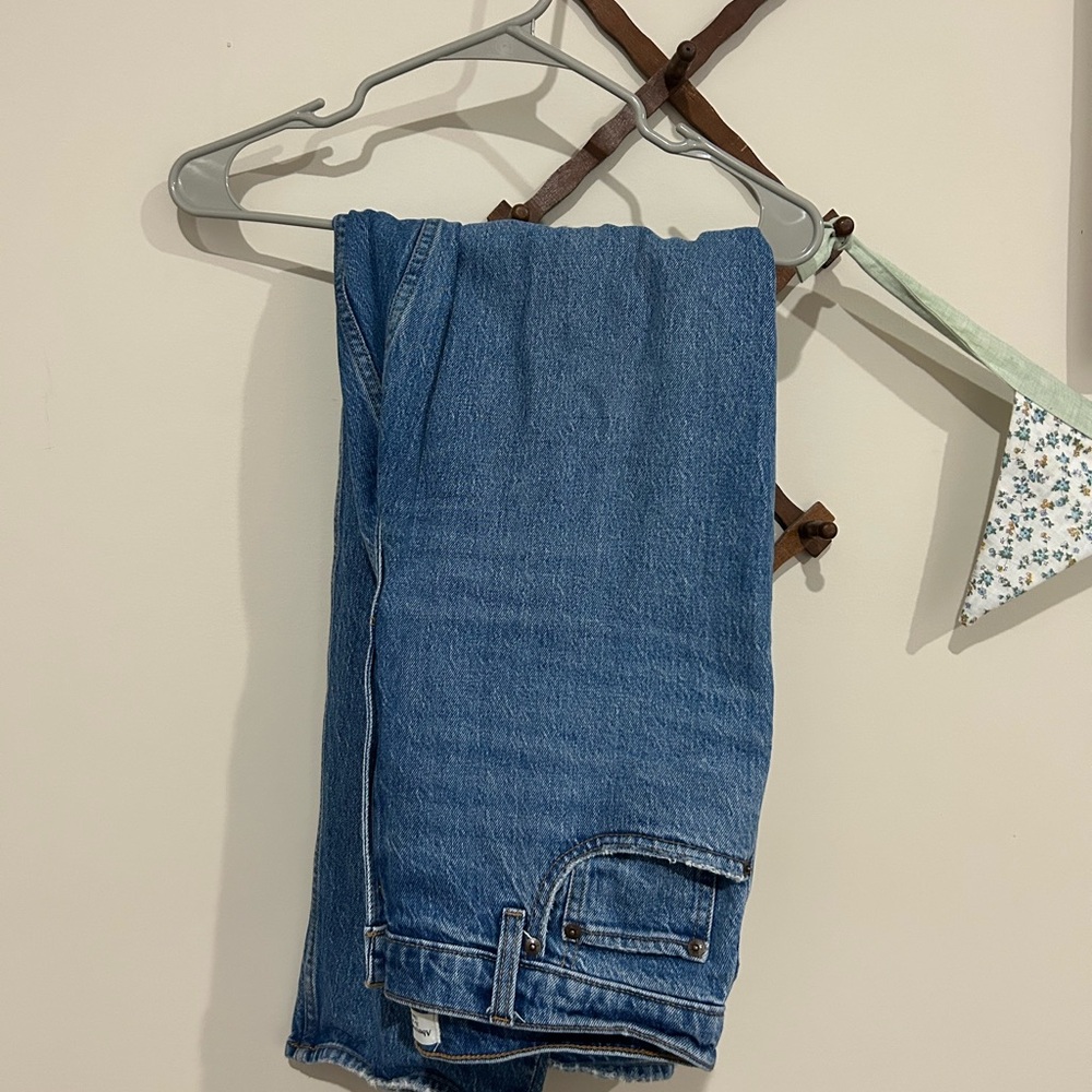 Abercrombie & Fitch Women's 90s ultra high rise Straight Leg